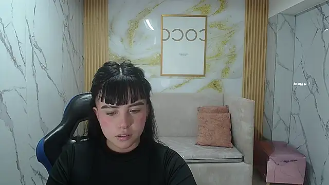 Snapshot of sarita_09_s chatting on 04.22.26 sarita 09 s online show from 04.22.26