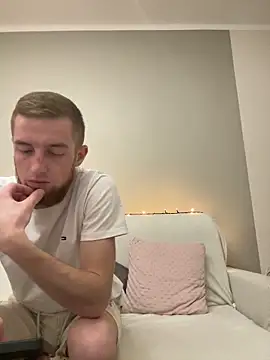 Snapshot of Melannyy076 chatting on 02.01.26 Melannyy076 online show from 02.01.26