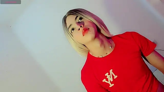 Snapshot of zoe_rous2 chatting on 02.02.26 zoe rous2 online show from 02.02.26