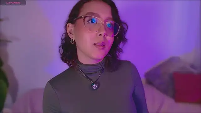 kittysophie  online show from 04.16.26