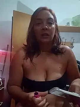 Snapshot of kuramaqueen chatting on 04.07.26 kuramaqueen online show from 04.07.26