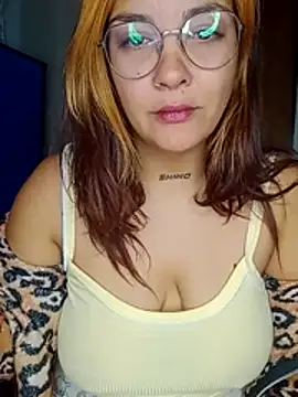 Snapshot of kuramaqueen chatting on 06.27.26 kuramaqueen online show from 06.27.26
