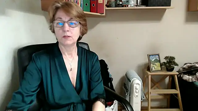 katemodel online show from 03.27.26