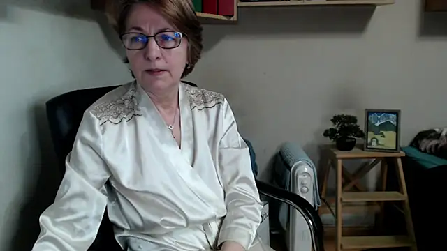 katemodel online show from 03.31.26