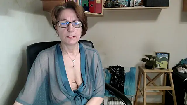 Snapshot of katemodel chatting on 05.21.26 katemodel online show from 05.21.26