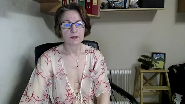 Snapshot of katemodel chatting on 05.22.26 katemodel online show from 05.22.26