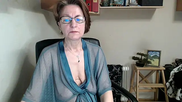 Snapshot of katemodel chatting on 05.25.26 katemodel online show from 05.25.26