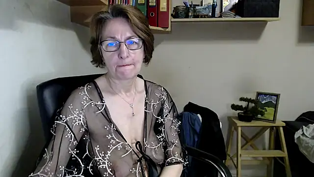 Snapshot of katemodel chatting on 06.09.26 katemodel online show from 06.09.26