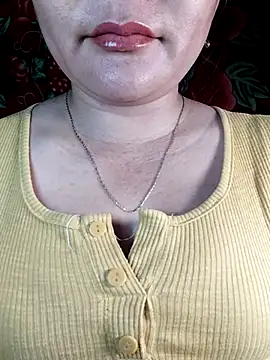 Snapshot of Reina_Fcup01 chatting on 02.05.26 Reina Fcup01 online show from 02.05.26