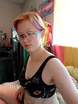 Snapshot of JennaFluid chatting on 07.16.26 JennaFluid online show from 07.16.26