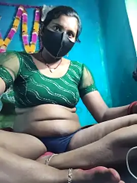 Snapshot of Chanchal_pande chatting on 02.11.26 Chanchal pande online show from 02.11.26