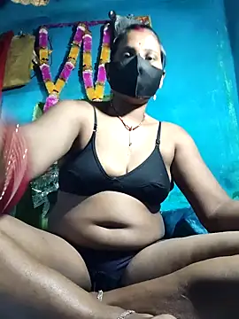 Snapshot of Chanchal_pande chatting on 02.22.26 Chanchal pande online show from 02.22.26