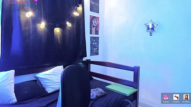 Snapshot of SamanthaGriim chatting on 02.21.26 SamanthaGriim online show from 02.21.26