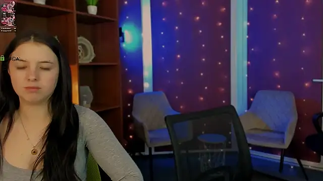 Snapshot of stella_flower chatting on 02.04.26 stella flower online show from 02.04.26