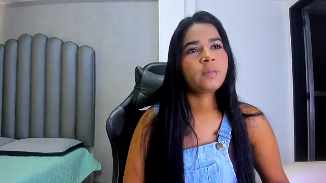 Snapshot of Shirleytaylor- chatting on 02.23.26 Shirleytaylor- online show from 02.23.26