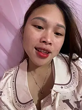Emxinhka1 online show from 04.19.26