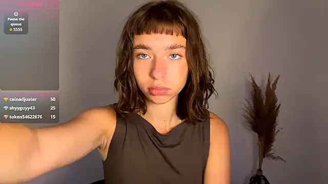 Snapshot of DeltaNorwoode chatting on 02.24.26 DeltaNorwoode online show from 02.24.26