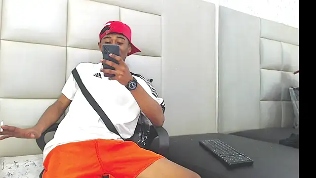 Snapshot of TonnyMarck chatting on 02.03.26 TonnyMarck online show from 02.03.26