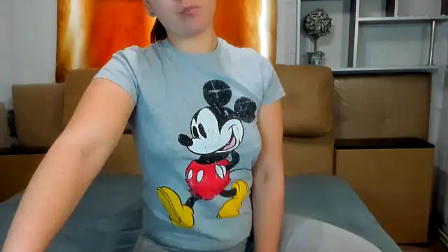 Snapshot of NotYourDoll chatting on 03.06.25 NotYourDoll online show from 03.06.25