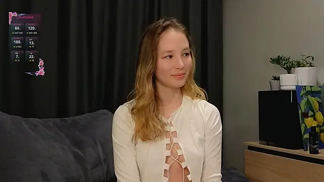 Snapshot of y0ur_sunshinee chatting on 03.02.26 y0ur sunshinee online show from 03.02.26