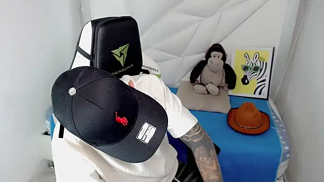 Black diamondd  online show from 02.07.26