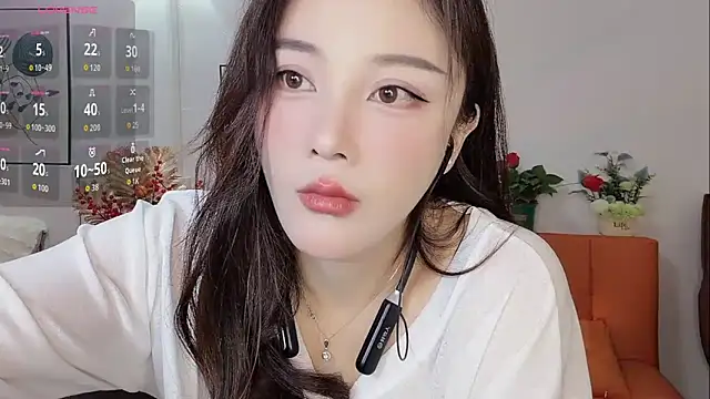 Snapshot of Lisa-295188 chatting on 02.27.26 Lisa-295188 online show from 02.27.26