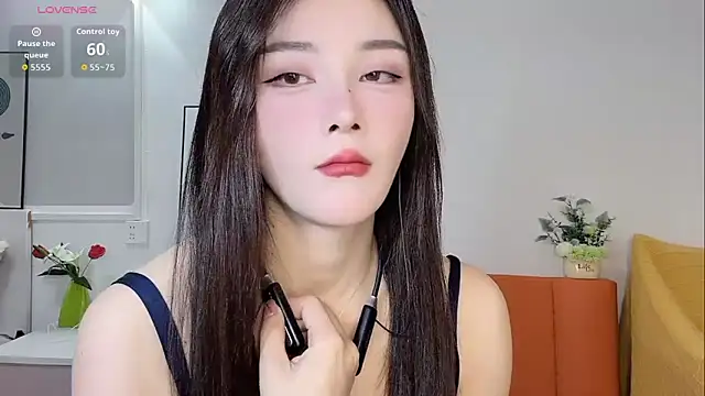 Lisa-295188 online show from 03.06.26