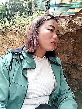 Snapshot of Ella-aa chatting on 02.17.26 Ella-aa online show from 02.17.26