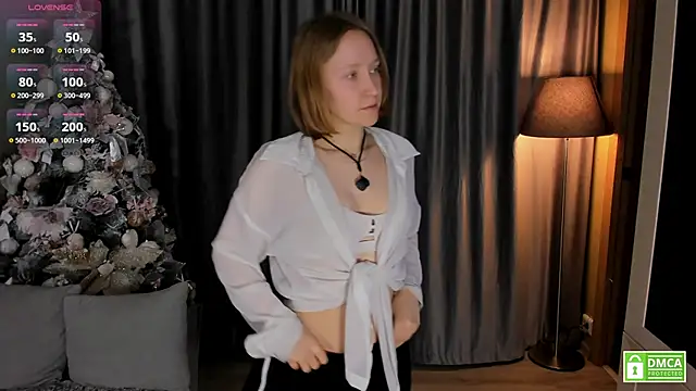 Cutie Ellis online show from 04.18.26