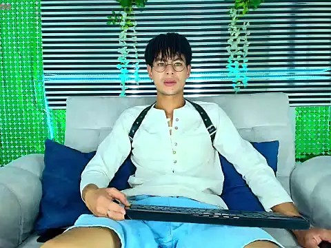 ThiiagoSaeenz online show from 03.23.26