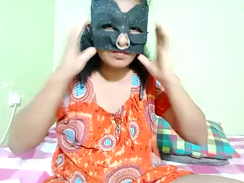 ShaniNsula2026 online show from 04.01.26