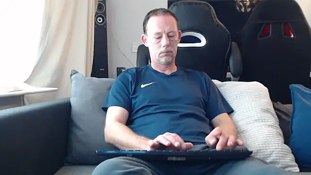 Snapshot of Sexy_Ass_Mike chatting on 03.01.26 Sexy Ass Mike online show from 03.01.26