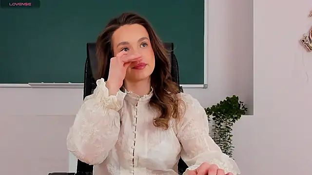 AlissaMilee online show from 03.28.26