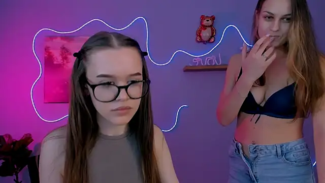 Snapshot of clery_abyss chatting on 03.23.26 clery abyss online show from 03.23.26