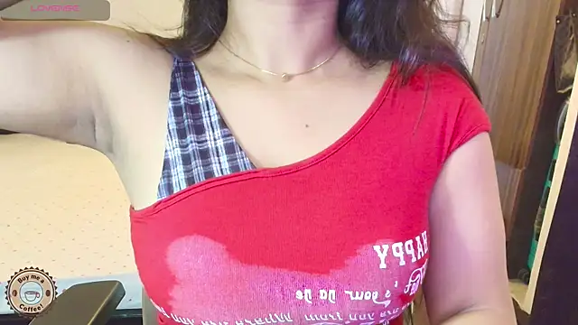 Snapshot of Yara-143 chatting on 05.08.26 Yara-143 online show from 05.08.26