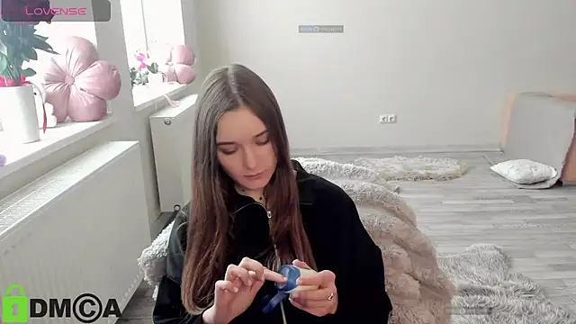 Elina X online show from 04.09.26