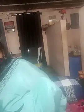 Snapshot of Madhusri_Tamil_Telugu chatting on 02.18.26 Madhusri Tamil Telugu online show from 02.18.26