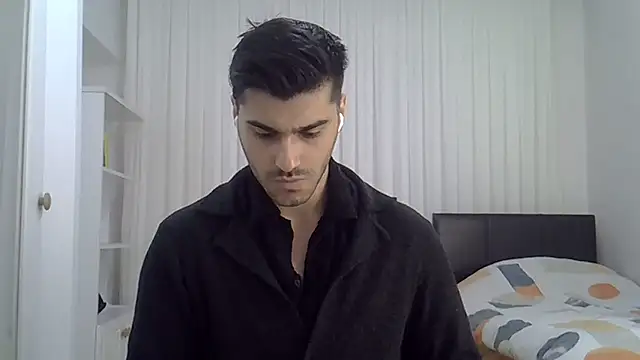 Snapshot of ciceroable chatting on 02.15.26 ciceroable online show from 02.15.26