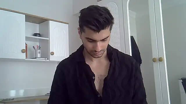 Snapshot of ciceroable chatting on 02.28.26 ciceroable online show from 02.28.26