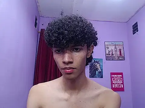 Snapshot of bigcock_twinks chatting on 02.26.26 bigcock twinks online show from 02.26.26