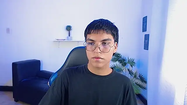 Maecum18 online show from 03.30.26