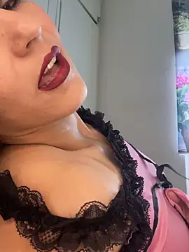 Snapshot of eva_luz chatting on 05.29.26 eva luz online show from 05.29.26