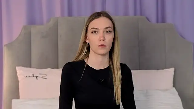NikkiRyx online show from 05.20.26