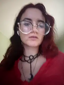 Snapshot of Persefoha chatting on 02.15.26 Persefoha online show from 02.15.26