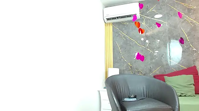 Snapshot of JORDAN_MOOR chatting on 02.13.26 JORDAN MOOR online show from 02.13.26