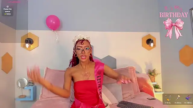 Snapshot of Afrodita_sweeet chatting on 02.12.26 Afrodita sweeet online show from 02.12.26