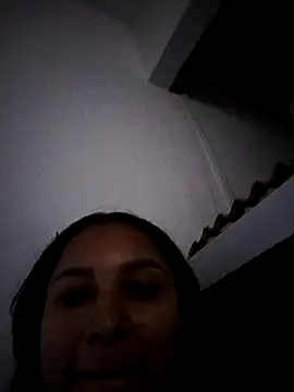 Snapshot of LiaRose- chatting on 07.17.26 LiaRose- online show from 07.17.26