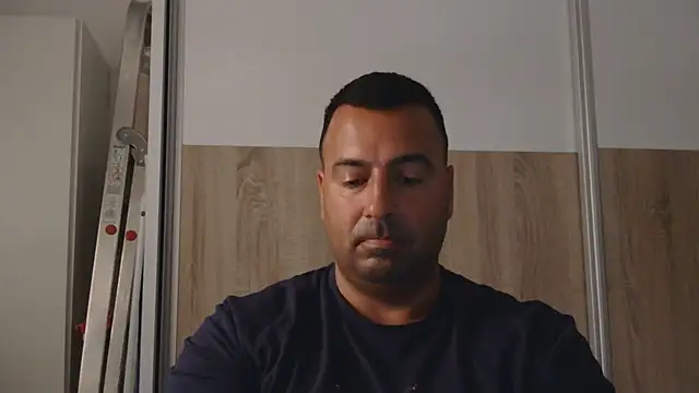 Snapshot of VanillaTime78-Jorge chatting on 06.17.26 VanillaTime78-Jorge online show from 06.17.26