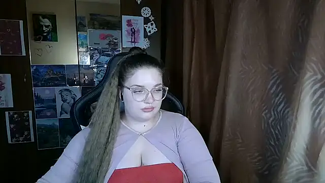 Teasing Dora online show from 02.21.26