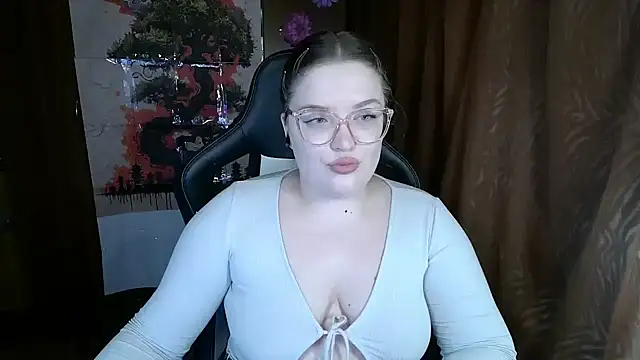 Teasing Dora online show from 02.26.26